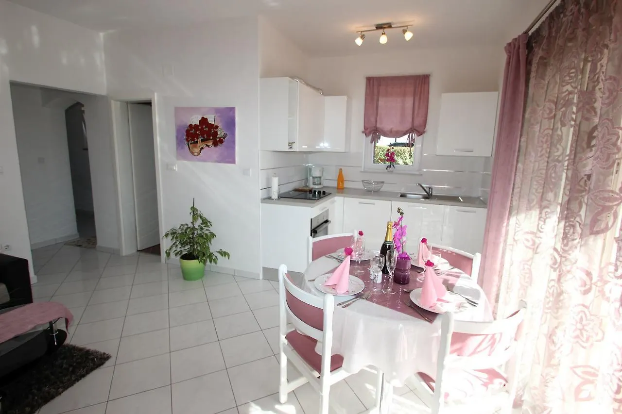 Apartments Ernesta Porec