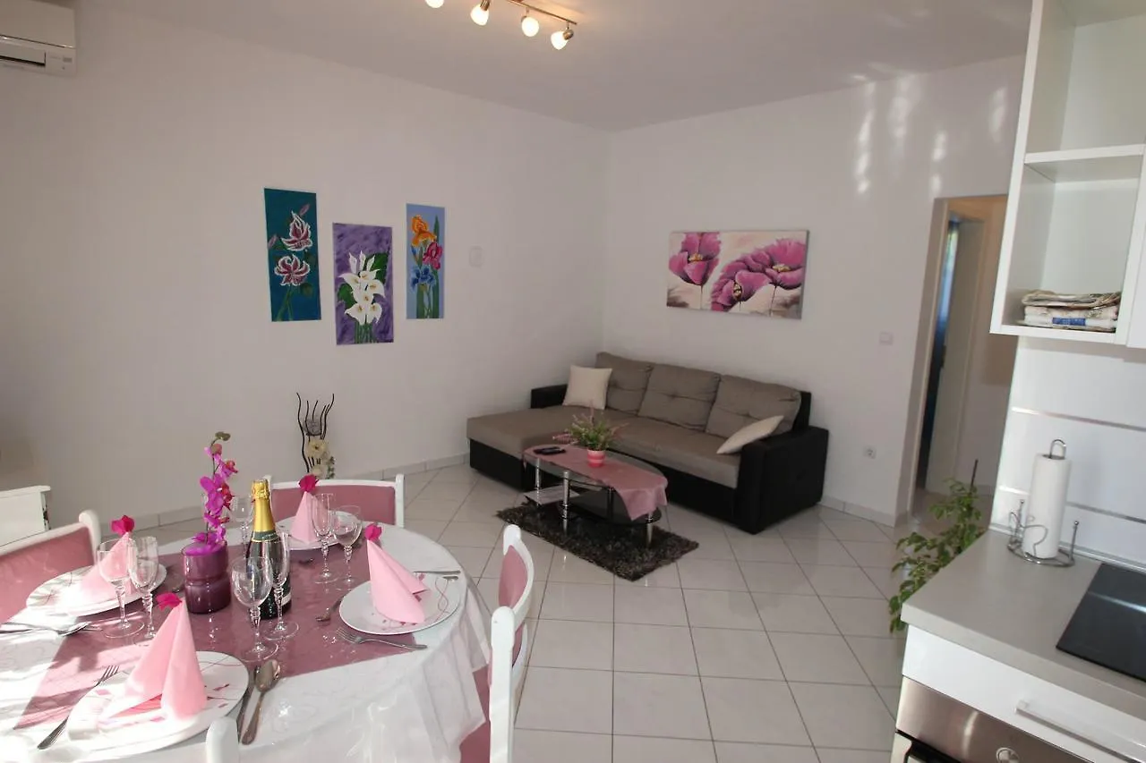 Apartments Ernesta Porec