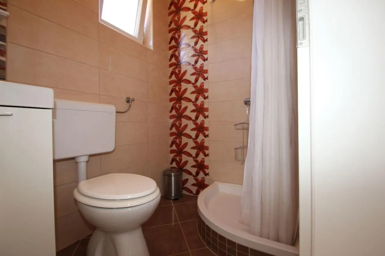 Apartments Ernesta Porec